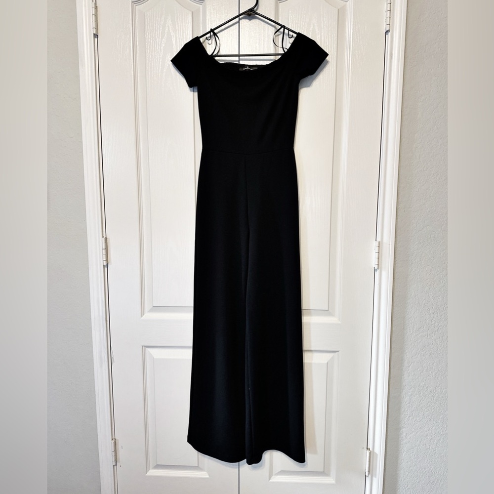Lulus Off Of Shoulder Jumpsuit Black Color Size Xs